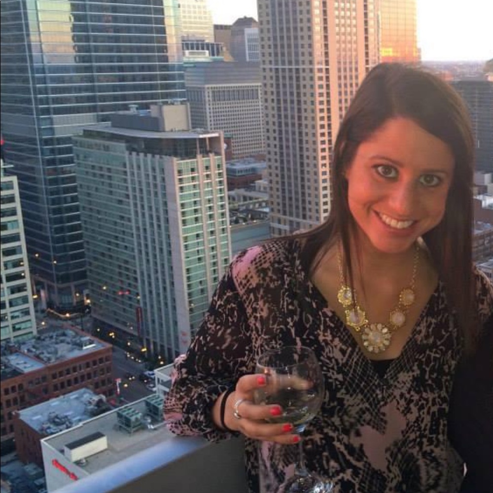 Meet your Posher, Marissa